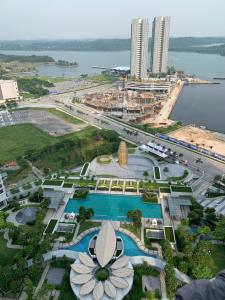 an aerial view of the city of singapore at Legoland Seaview Sunrise Puteri Harbour Teega@FeiYiBan in Nusajaya