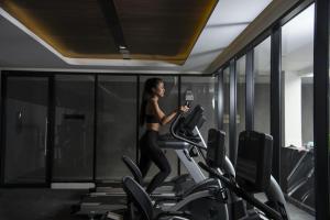 Fitness centrum a/nebo fitness zařízení v ubytování Amanta Hotel & Residence Sathorn