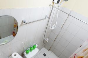 Ảnh trong thư viện ảnh của Alpina Monte Carlo Travellers Inn ở Tagaytay