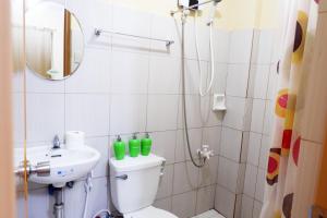 Ảnh trong thư viện ảnh của Alpina Monte Carlo Travellers Inn ở Tagaytay +49 ảnh