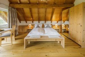 Postel nebo postele na pokoji v ubytování Schlegelhof