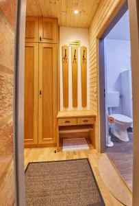 Łazienka w obiekcie Appartement Mamas Iglu
