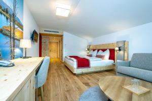 Postel nebo postele na pokoji v ubytování Hotel Schörhof