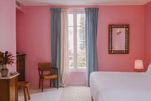 Afbeelding uit fotogalerij van HOTEL AMOUR NICE in Nice