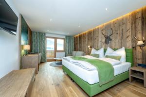 Postel nebo postele na pokoji v ubytování Hotel Schörhof