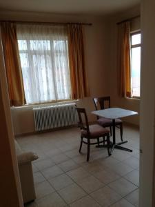 Posezení v ubytování PARNON HOTEL
