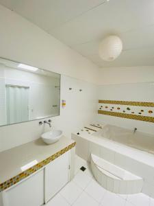 Koupelna v ubytování Zurisadai