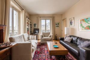 Afbeelding uit fotogalerij van Veeve - Quai aux Fleurs Apartment in Parijs