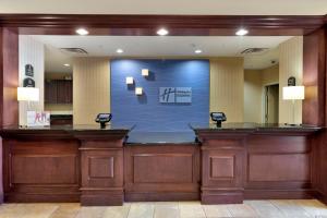 Holiday Inn Express Hotel & Suites DFW West - Hurst, an IHG Hotel