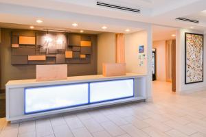 Φωτογραφία από το άλμπουμ του Holiday Inn Express Mineral Wells by IHG σε Parkersburg +27 φωτογραφίες