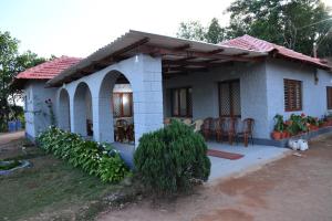 Gallery image of Nature INN Homestay - Hill Top Mountain View & River Access in Sakleshpur