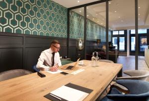 Gallery image of Brasss Hotel Suites in Haarlem