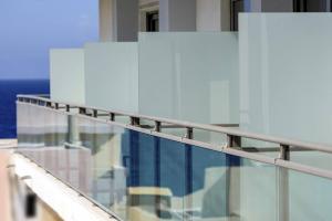 Balkón alebo terasa v ubytovaní Manousos City Hotel