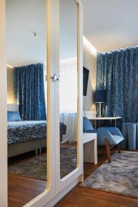 Afbeelding uit fotogalerij van Willa Stara Wozownia w Lusowie in Lusowo