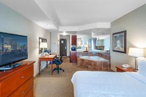 Afbeelding uit fotogalerij van Holiday Inn Express Hotel & Suites Clarington - Bowmanville, an IHG Hotel in Bowmanville