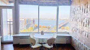 Gallery image of Best Apartments in Most City, River View in Dnipro