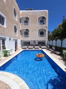 Πισίνα στο ή κοντά στο Anny Studios & Rooms Perissa Beach