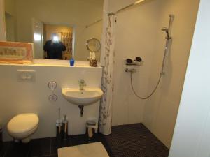 Vannituba majutusasutuses Romantic Hideaway