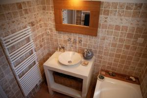 Koupelna v ubytování Casa Vadde Lungha superbe vue mer 8 personnes + 28 fotografií