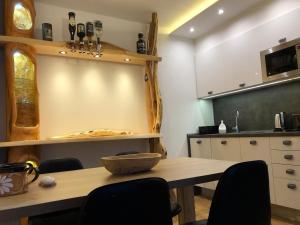 Cucina o angolo cottura di Apartmán Jestřáb č.15