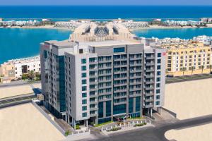 Ramada Hotel and Suites Amwaj Islands