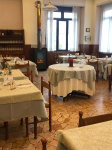 A restaurant or other place to eat at Albergo Sala