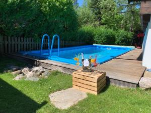 Bazén v ubytovaní Serviced Apartments VILLA LICHT alebo v jeho blízkosti