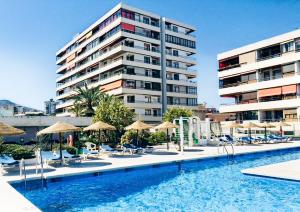 Swimmingpoolen hos eller tæt på Ideal apartamento en Torremolinos
