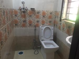 Um banheiro em Birds Nest Hostel