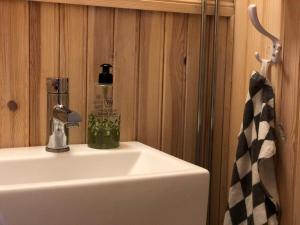 Koupelna v ubytování Pensionat Gyllenhjelmsgatan + 24 fotografií