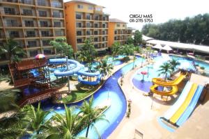 an image of a water park at a resort at GOLD COAST MORIB by 369 Stay in Kampong Tanjong Pechah +8 photos