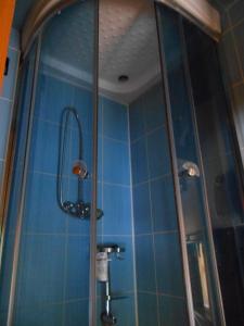 Ванная комната в Еко садиба в Карпатах Лостун
