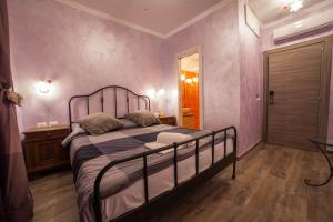 Iris Guest House客房内的一张或多张床位