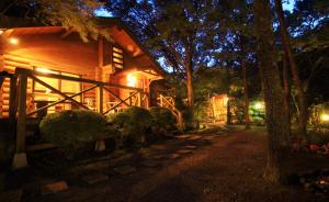 حديقة خارج Yufuin Tsukahara Kogen Sanso Donguri