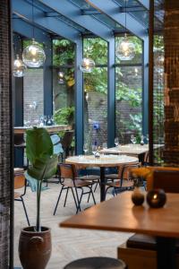 Gallery image of Chasse Hotel in Amsterdam