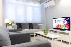 TV a/nebo společenská místnost v ubytování Xpce Malaga SOHO