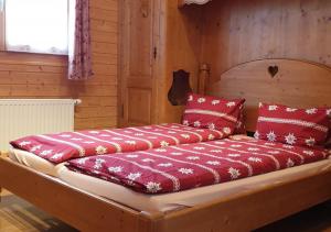 Postel nebo postele na pokoji v ubytování Hotel-Restaurant le Relais Panoramique