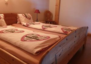Postel nebo postele na pokoji v ubytování Hotel-Restaurant le Relais Panoramique