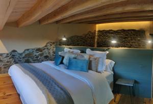 Katil atau katil-katil dalam bilik di Can Rovira de Fogars
