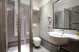 Vonios kambarys apgyvendinimo įstaigoje Elegant Rooms Roma - Guest House