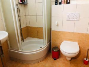 Koupelna v ubytování Flat 123 ubytování pod sjezdovkou - Adults only