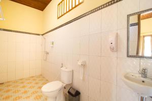 Kylpyhuone majoituspaikassa Batang Golden Hills
