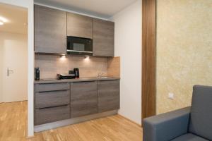 Kuchnia lub aneks kuchenny w obiekcie MyApartments Vienna