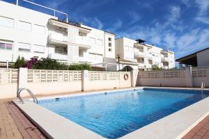 Bazén v ubytovaní Global Properties, Apartamento en Marjal de Corinto con Piscina alebo v jeho blízkosti