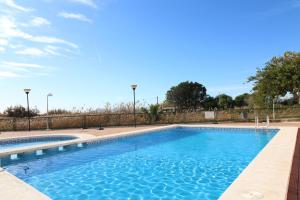 Bazén v ubytovaní Global Properties, Apartamento en Marjal de Corinto con Piscina alebo v jeho blízkosti