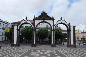 Gallery image of Cozy Central in Ponta Delgada