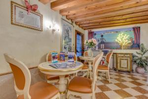 Posezení v ubytování Hotel Bernardi Semenzato + 19 fotografií