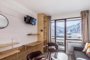Nespecifikovaný výhled na hory nebo výhled na hory při pohledu z apartmánu