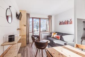 Kuchyň nebo kuchyňský kout v ubytování Residence Le Cedrat - maeva Home