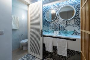 Bilik mandi di Flatguest Orinoco + Pool + Terrace + Garden
